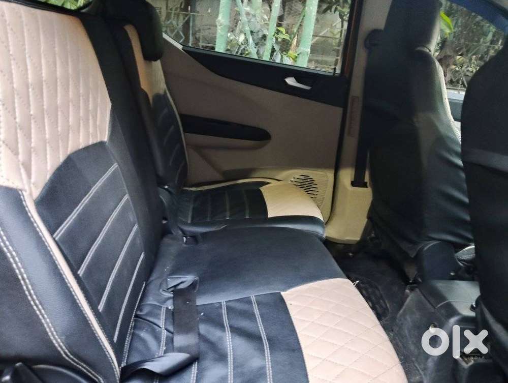 Renault Triber Rxz, 2020, Petrol