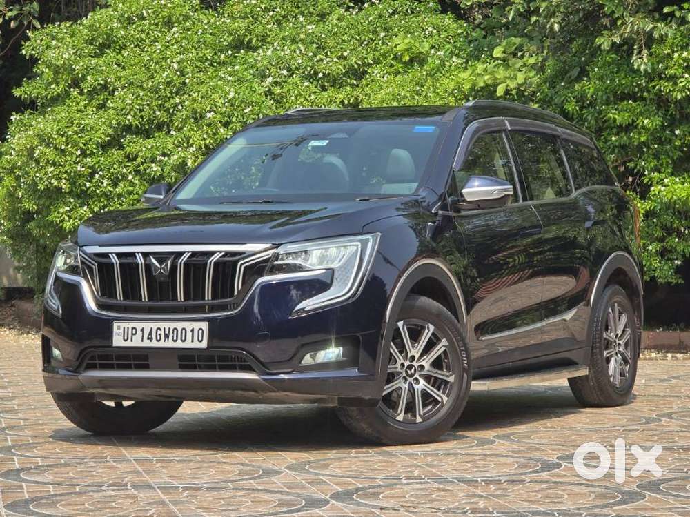 Mahindra Xuv700 2.0 Ax 7 Petrol At Str, 2022, Petrol