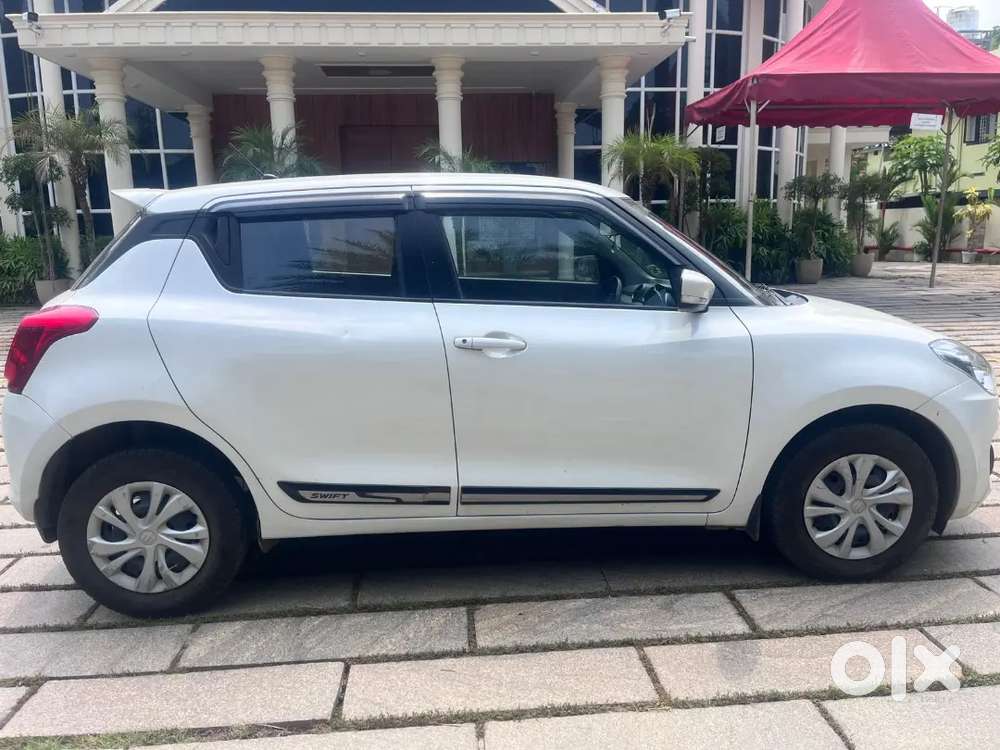 Swift Automatic White 2023 Car For Sale