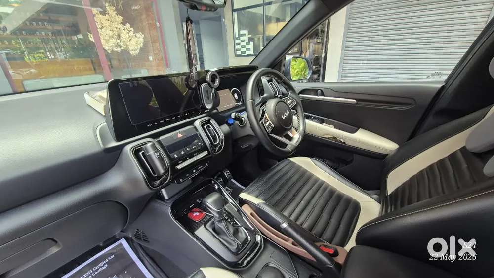 Kia Sonet 2024 Diesel Automatic Diesel Excellent Showroom Condition