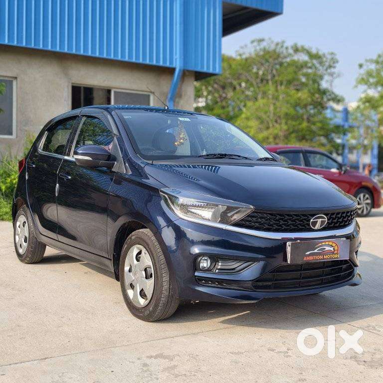 Tata Tiago 1.2 Revotron Xt (o), 2022, Petrol