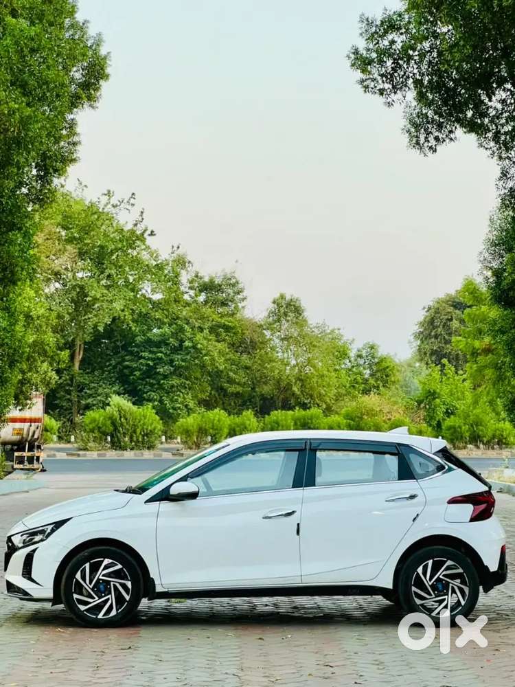 Hyundai New I20 2024 Petrol 26000 Km Driven