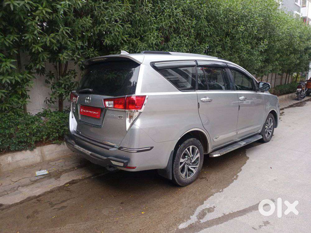 Toyota Innova Crysta 2.8 Gx At 8 Seater, 2022, Diesel