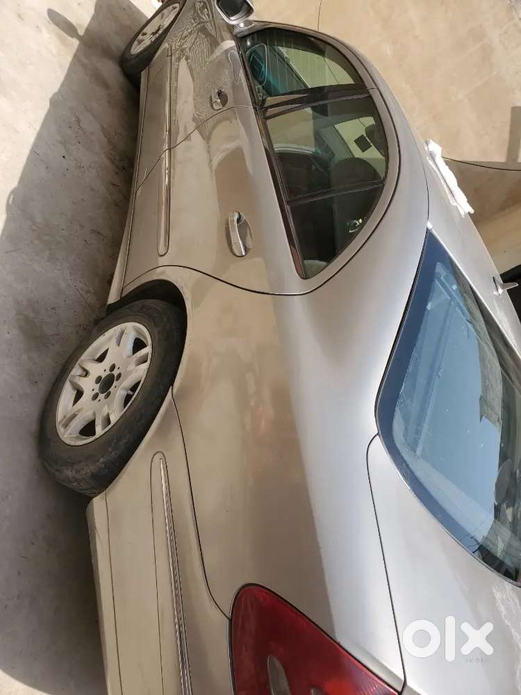 Mercedes Benz E280 V6 Pass