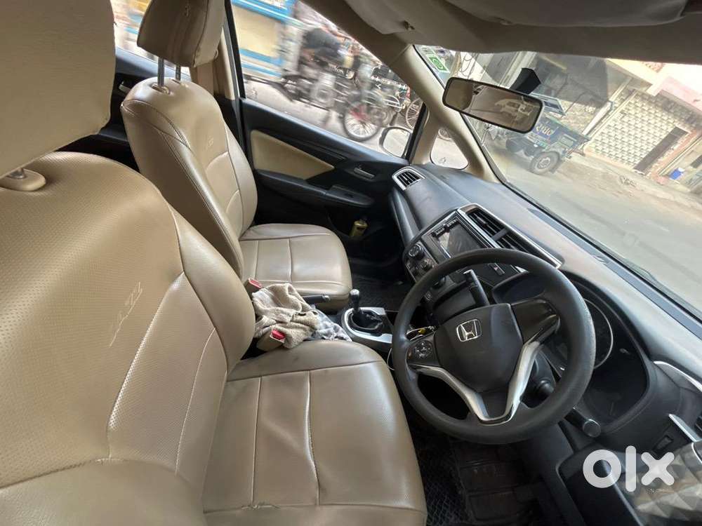 Honda Jazz 2020 Diesel 108500 Km Driven