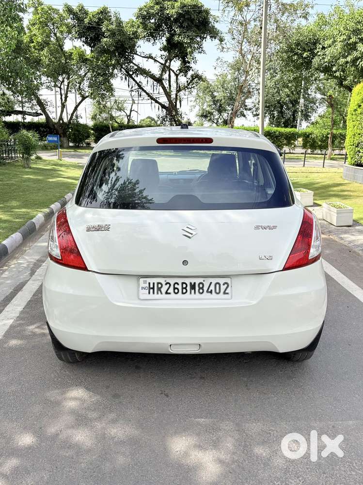 Maruti Suzuki Swift Lxi Option, 2011, Petrol