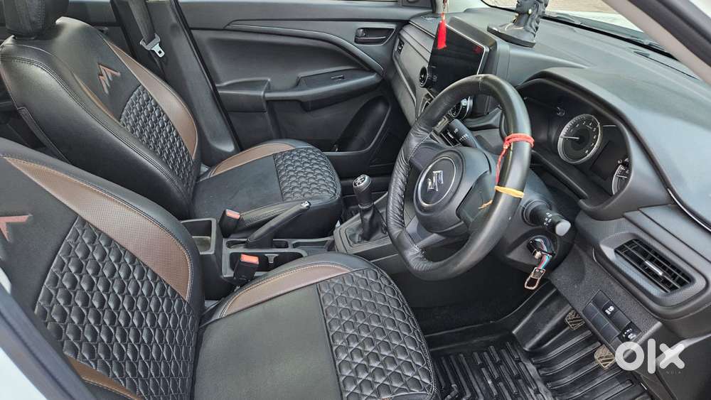 Maruti Suzuki Brezza 1.5 Lxi Smart Hybrid, 2024, Petrol