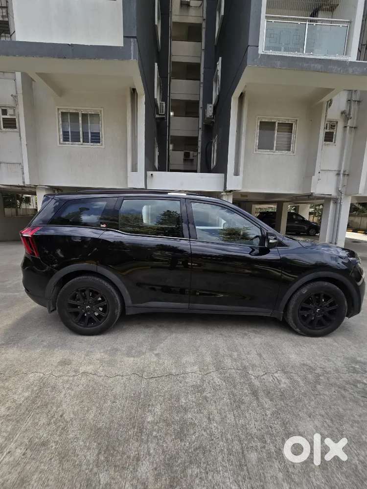 Mahindra Xuv700 Diesel 2028 Manual 29000 Km