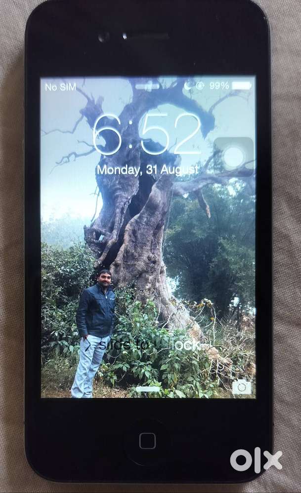 iPhone 4 model A1332 Black