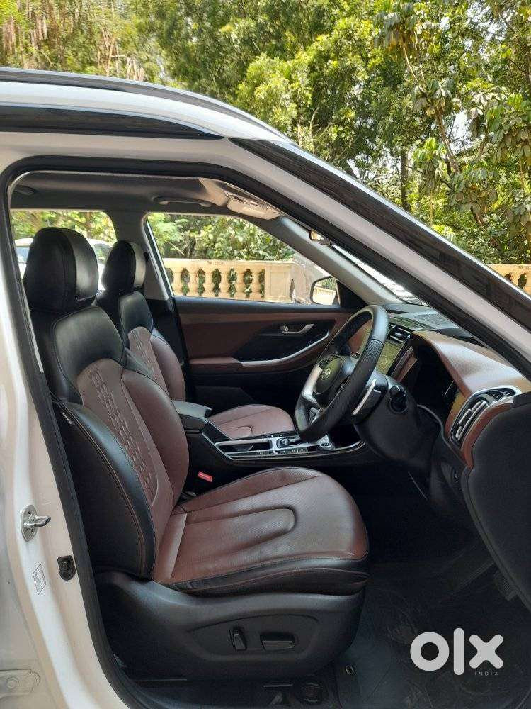 Hyundai Alcazar 2.0 Signature (o) Petrol At 7 Str, 2022, Petrol