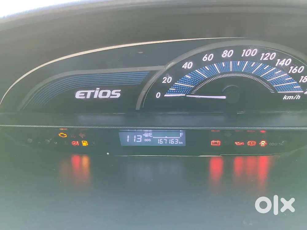 Toyota Etios Liva 2012 Manual