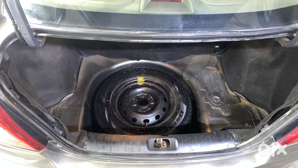 Maruti Suzuki Swift Dzire Vxi 1.2, 2015, Petrol