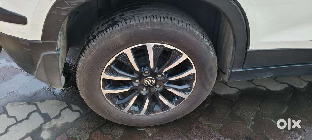 Toyota Urban Cruiser Cruiser Premium, 2021, Petrol