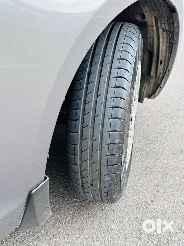 Maruti Suzuki Swift Vxi Optional, 2013, Petrol