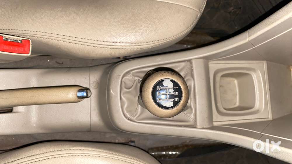 Maruti Suzuki Swift Dzire Vxi 1.2, 2014, Petrol