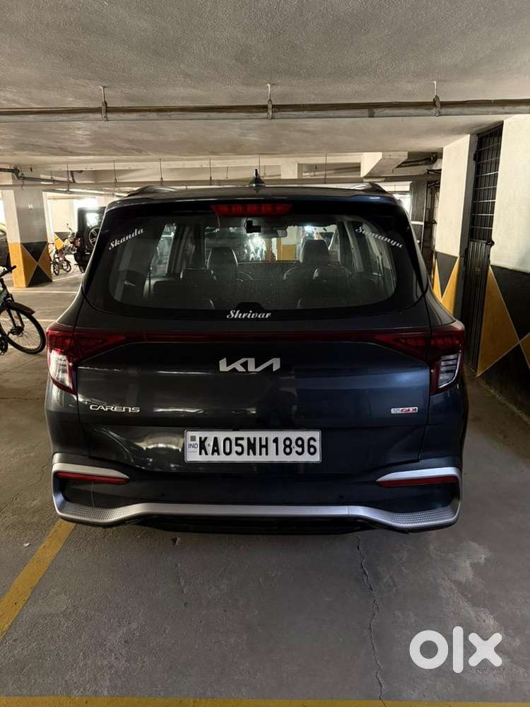 Kia Carens Petrol 2023