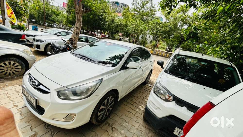Hyundai Verna Cng & Hybrids Well Maintained
