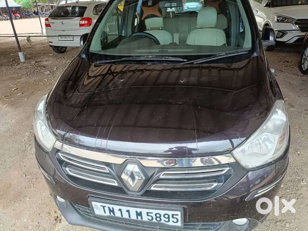 Renault Lodgy 2015 Diesel 120000 Km Driven