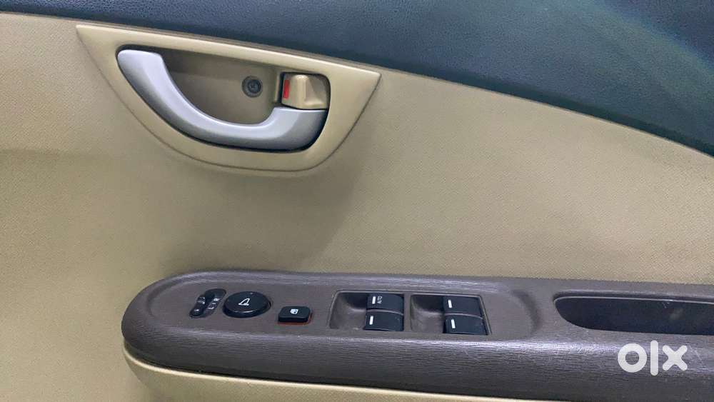 Honda Brio Vx At, 2013, Petrol