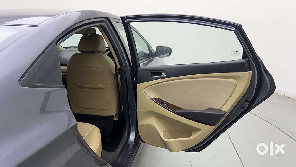 Hyundai Verna 1.6 Sx Vtvt, 2016, Petrol