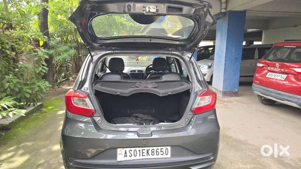 Tata Tiago 2020 Petrol Manual