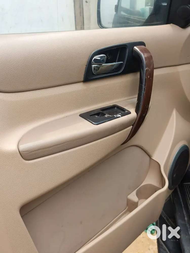 Tata Safari Storme 2014 Diesel 70000 Km Driven