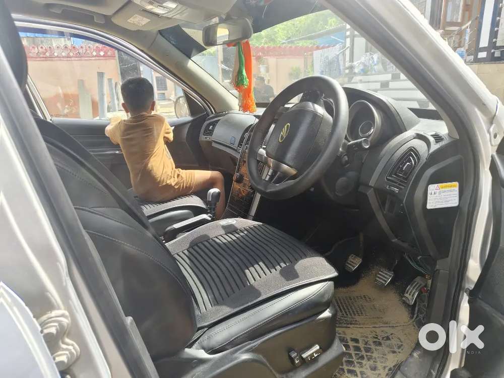 Mahindra Xuv500 2019 Diesel 110000 Km Driven