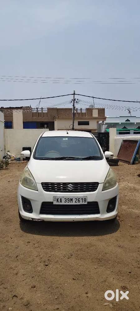 Maruti Suzuki Ertiga 2012 Zdi