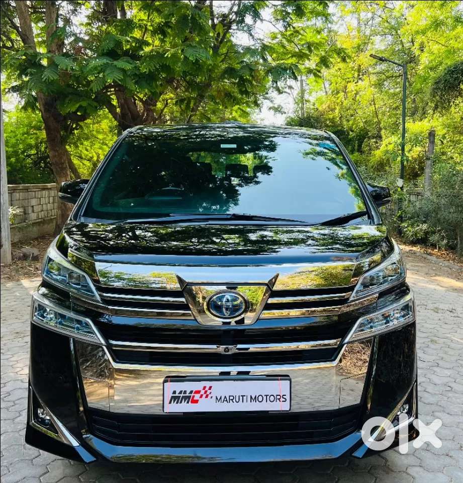 Toyota Vellfire 2.5 Hybrid, 2021, Petrol
