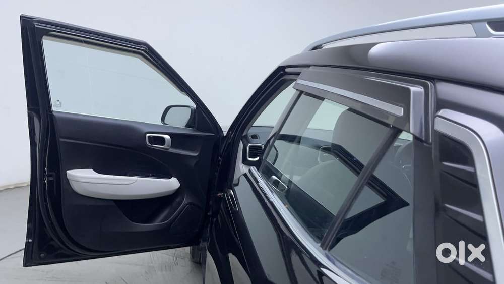 Hyundai Venue 1.0 Sx (o) Turbo Dct, 2023, Petrol