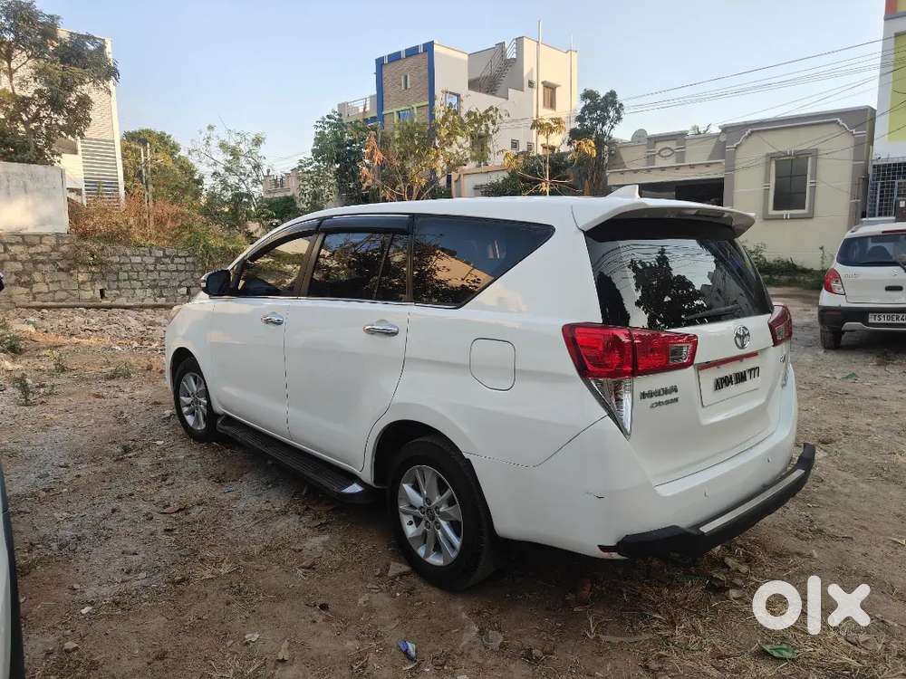 Toyota Innova Crysta 2017