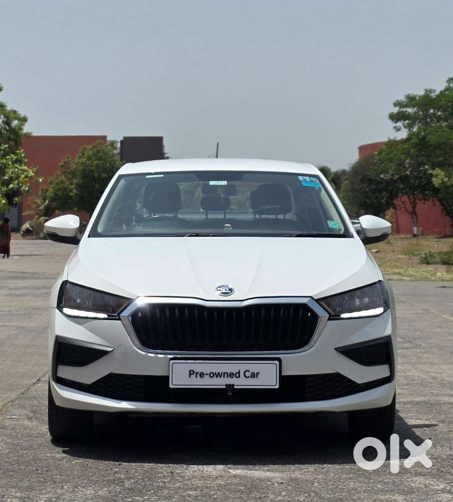 Skoda Slavia 1.0 Active Tsi, 2022, Petrol