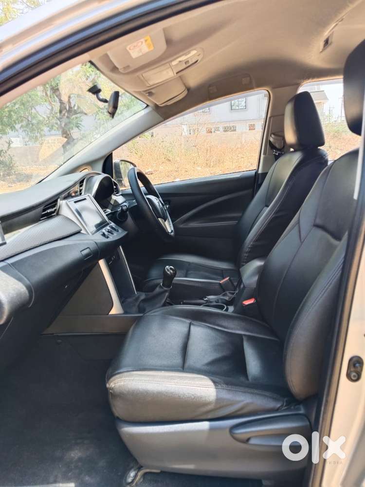 Toyota Innova Crysta 2.4 G Mt, 2019, Diesel