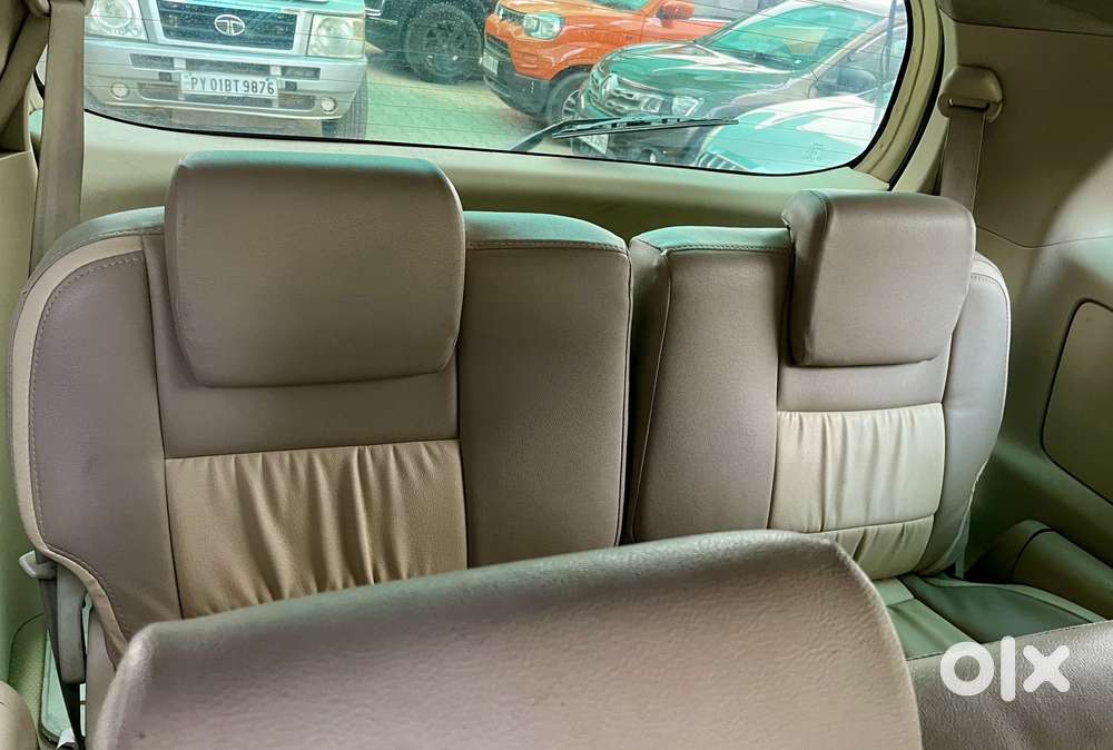 Toyota Innova 2.5 G4 Diesel 8-seater, 2006, Diesel