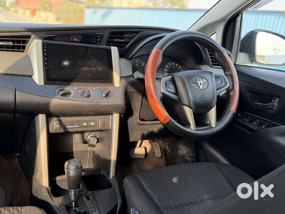 Toyota Innova Crysta 2.8 Gx At, 2017, Diesel