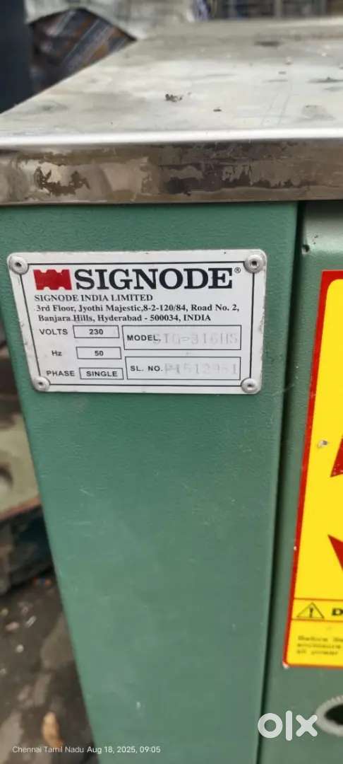 Signode Automatic Strapping Machine