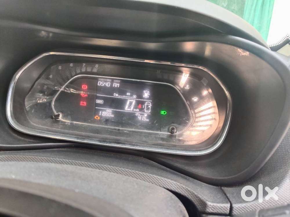 Tata Nexon Smart 2024