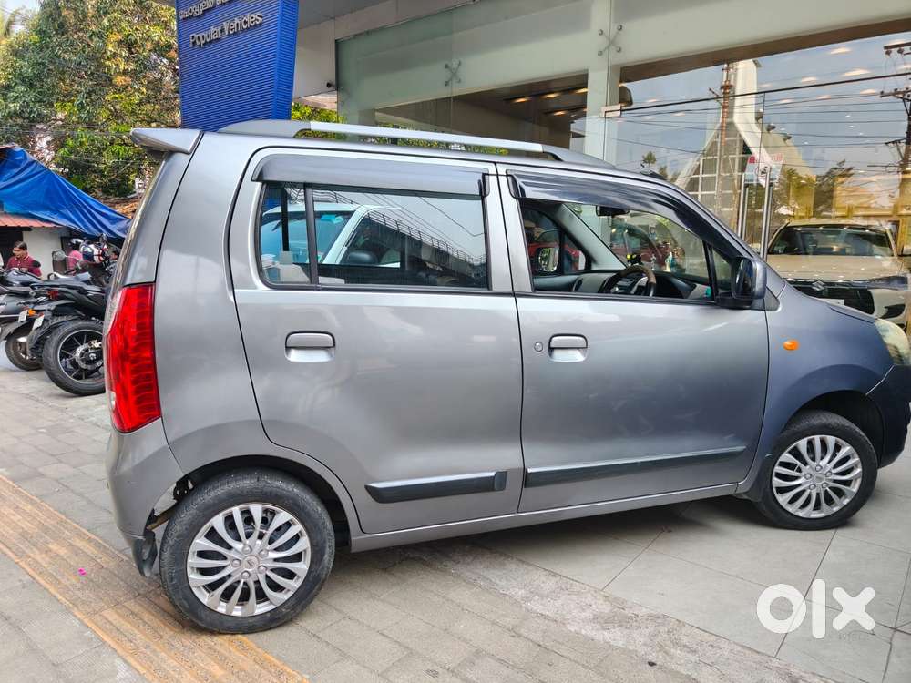Maruti Suzuki Wagon R 1.0 Vxi Ags, 2015, Petrol