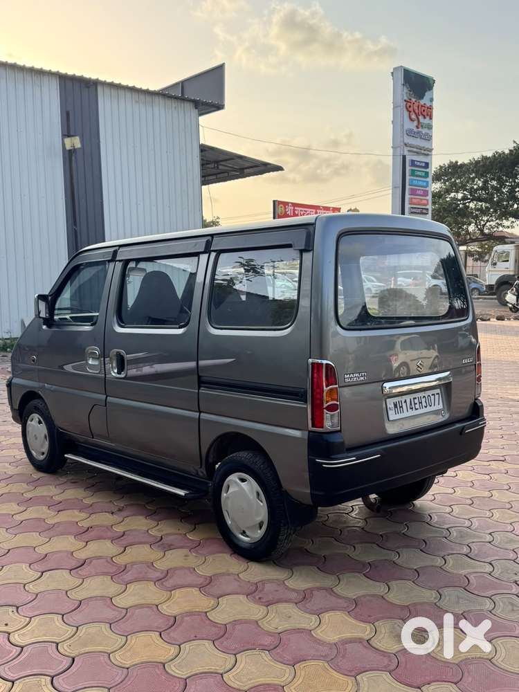 Maruti Suzuki Eeco Smiles 7 Seater Standard, 2014, Cng & Hybrids