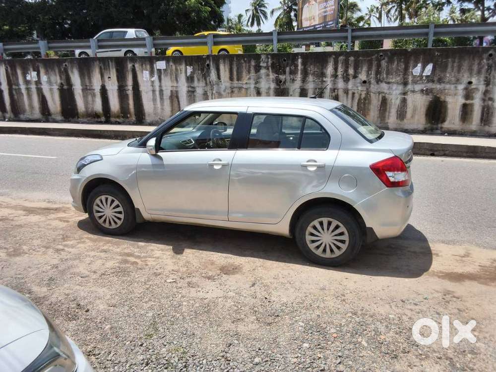 Maruti Suzuki Swift Dzire Vxi Optional, 2015, Petrol