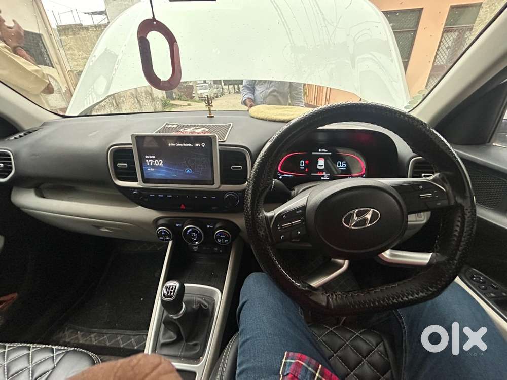 Hyundai Venue 1.2 Petrol Manual 2023