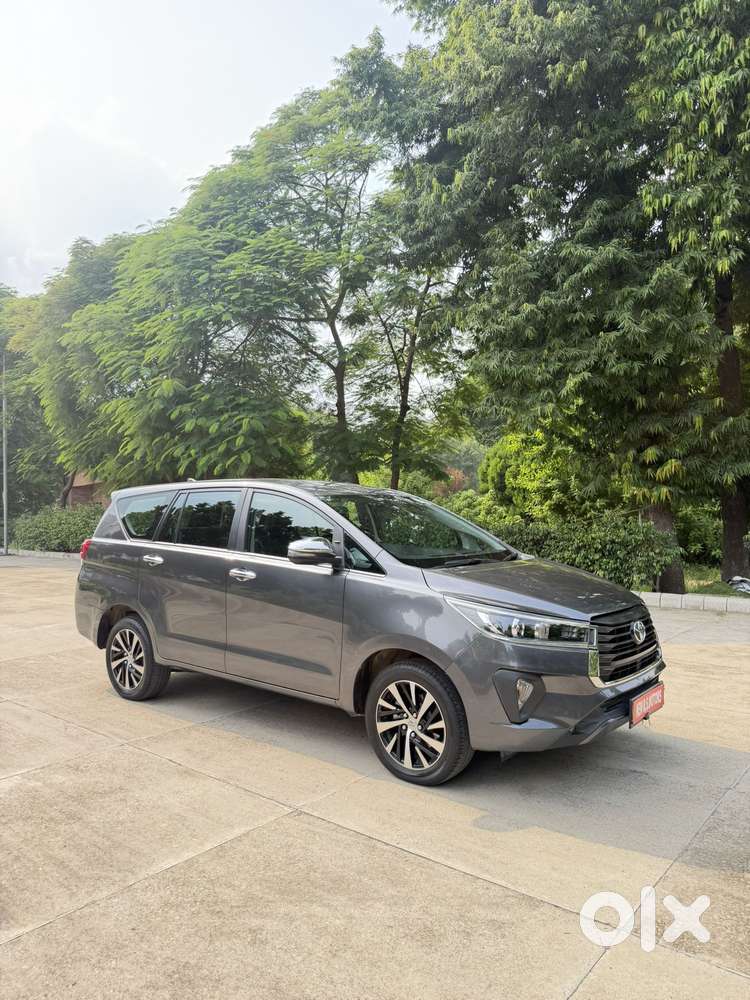 Toyota Innova Crysta 2.4 Z 7 Str, 2023, Diesel