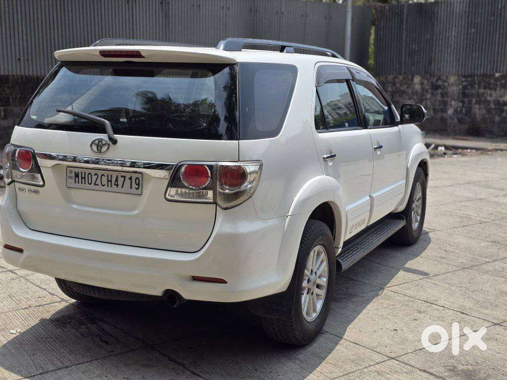 Toyota Fortuner 2011-2016 4x2 At, 2012, Diesel