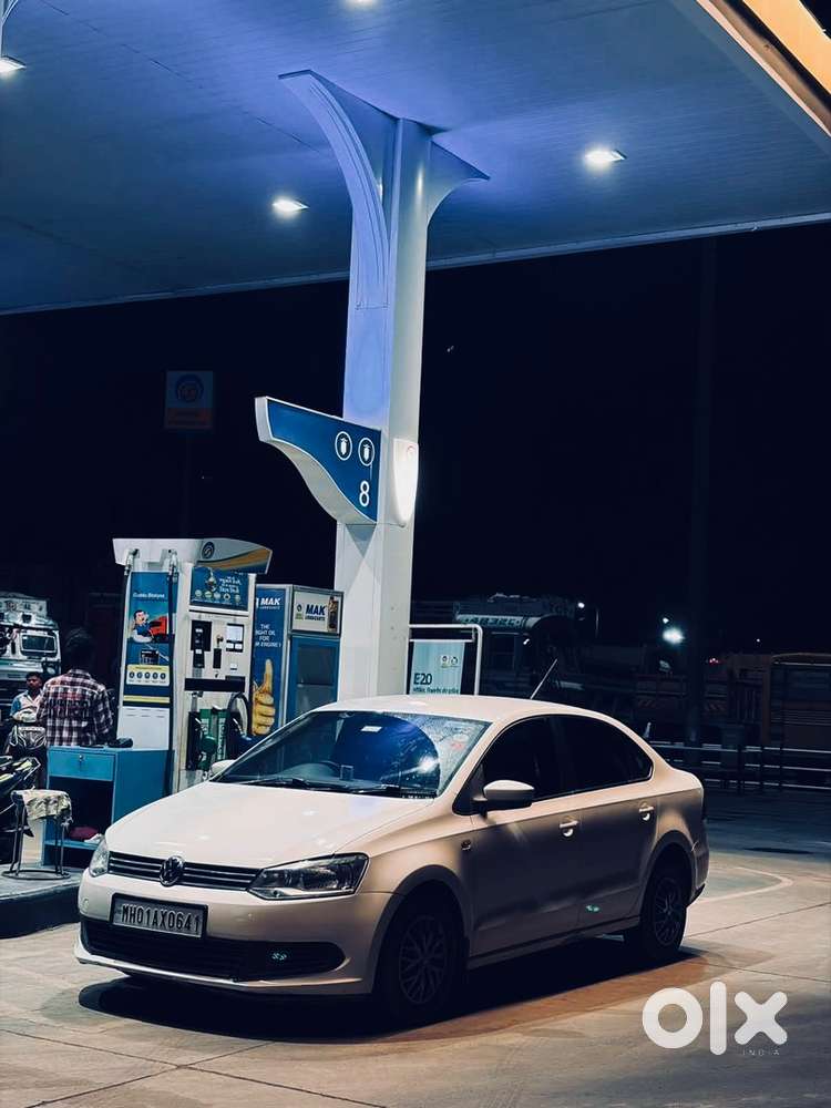 Volkswagen Vento 1.6 Petrol Manual 2011