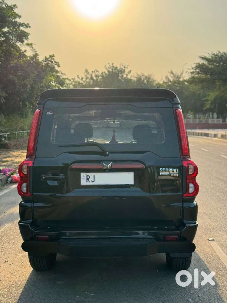 Mahindra Scorpio Classic 2.2 S 11 Mt 7 Str, 2024