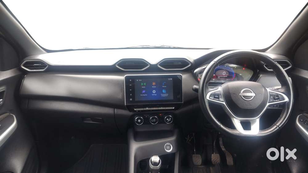 Nissan Magnite 1.0 Xv Premium Turbo Dual Tone, 2022, Petrol