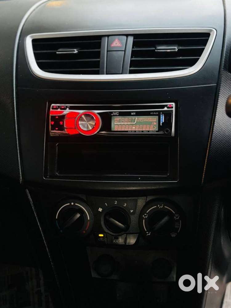 Maruti Suzuki Swift 2011-2014 Star Vxi, 2011, Petrol