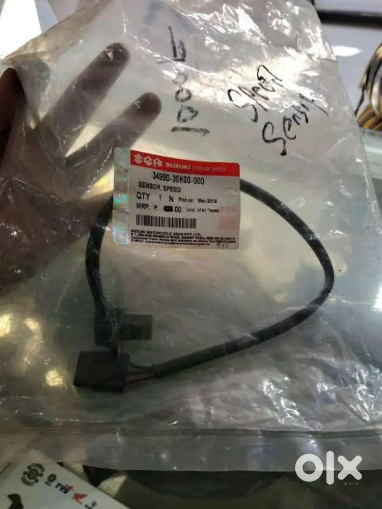 Suzuki gixxer 155 speedometer sensor and Spare Parts 1754386033