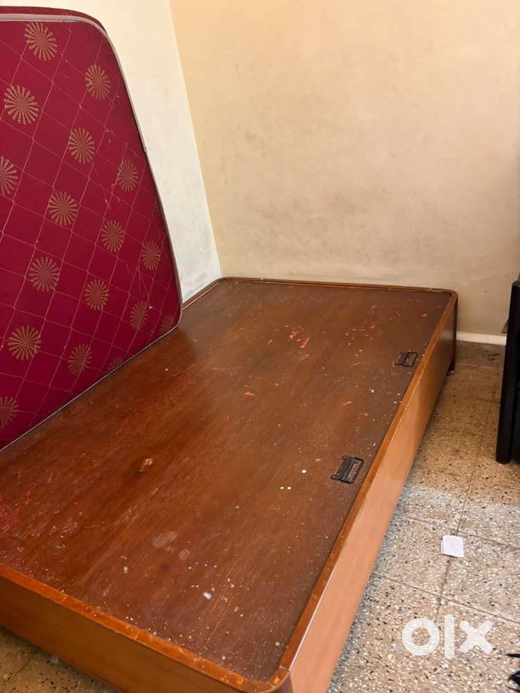 6x4 storage wooden bed sale