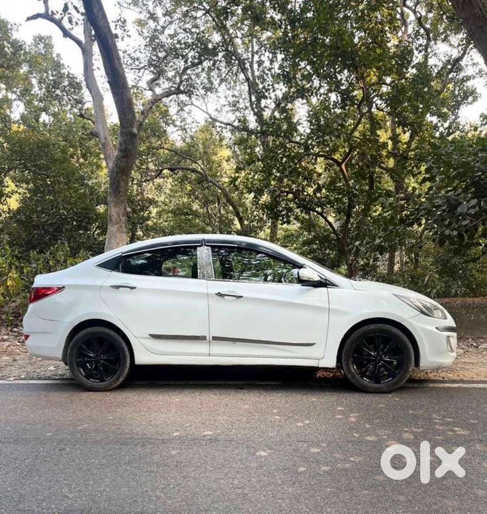 Hyundai Verna 2012 Diesel Well Maintained